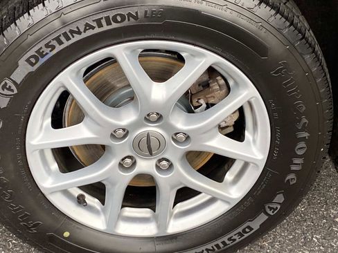 Used 2022 Chrysler Pacifica Touring image 26