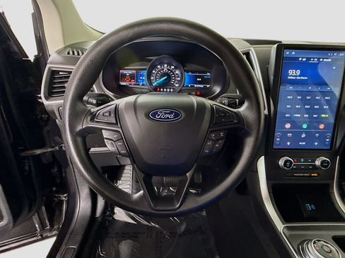 Used 2024 Ford Edge SE AWD/4WD image 13