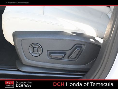 Used 2024 Audi Q3 2.0T Premium image 17