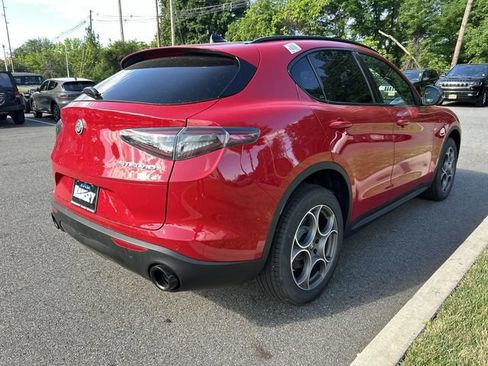 New 2026 Alfa Romeo Stelvio Sprint w/ Convenience Package AWD/4WD image 8