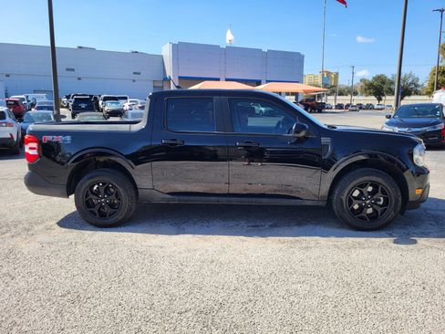 Certified 2024 Ford Maverick Lariat w/ FX4 Off-Road Package image 2