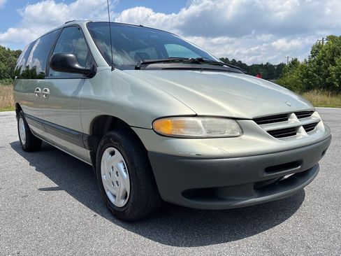 Used 2000 Dodge Caravan SE FWD image 7