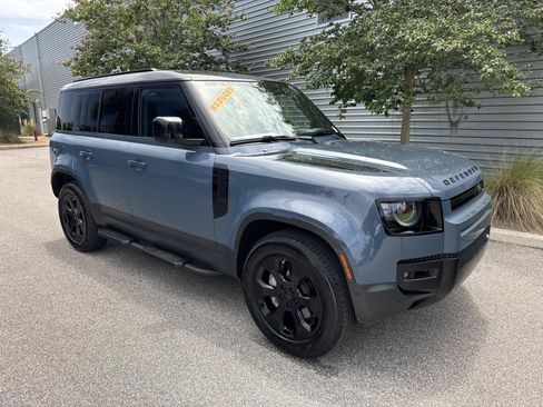 Certified 2026 Land Rover Defender 110 S AWD/4WD image 4