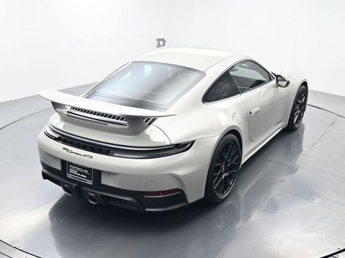 Certified 2025 Porsche 911 Carrera GTS image 42