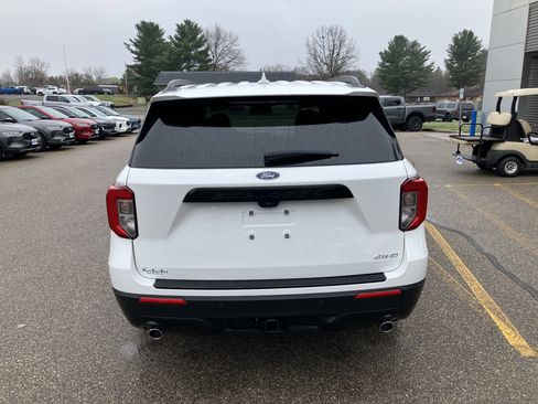 Used 2023 Ford Explorer ST-Line w/ Class IV Trailer Tow Package AWD/4WD image 7