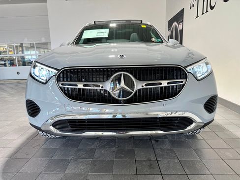 New 2026 Mercedes-Benz GLC 300 4MATIC image 2