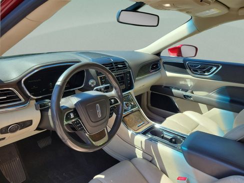 Used 2017 Lincoln Continental Select FWD image 20
