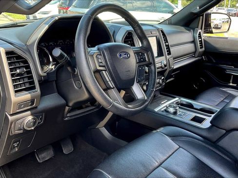 Used 2020 Ford Expedition XLT w/ Equipment Group 202A image 15