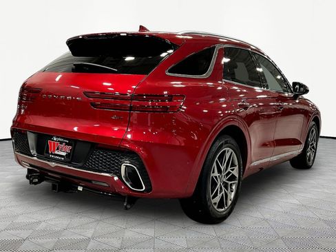 Used 2022 Genesis GV70 2.5T w/ Advanced Package AWD/4WD image 6