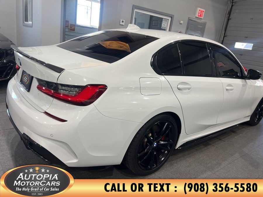 Used 2020 BMW M340i RWD image 4