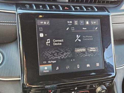 Used 2023 Jeep Grand Cherokee Altitude image 21