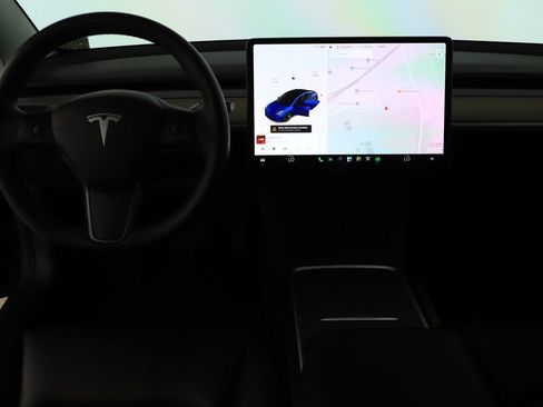 Used 2021 Tesla Model 3 Standard Range Plus RWD image 18