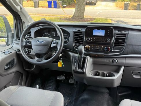 Used 2020 Ford Transit 250 148 High Roof Extended image 3