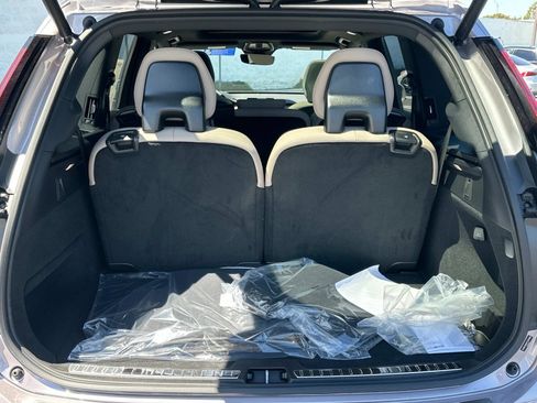 Certified 2026 Volvo XC90 B5 Plus image 19