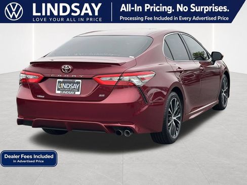 Used 2018 Toyota Camry SE w/ Moonroof Package FWD image 7