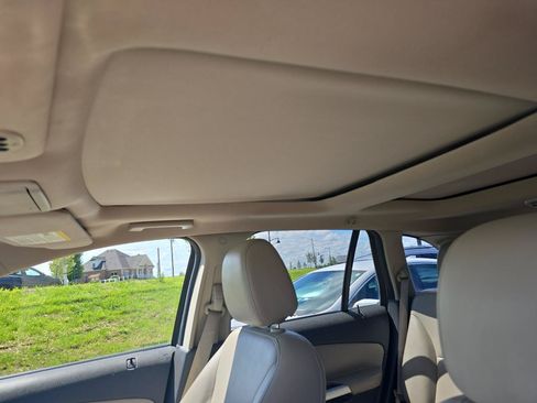 Used 2013 Ford Edge Limited FWD image 36