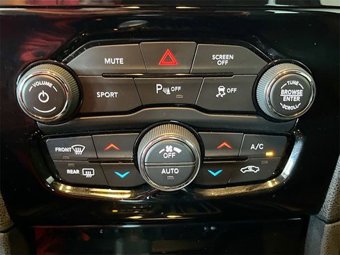 Used 2022 Chrysler 300 S w/ Comfort Group image 16