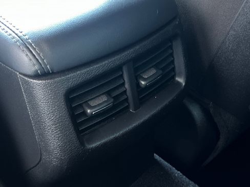 Used 2022 Dodge Challenger R/T image 42