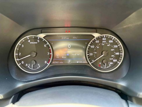 Used 2020 Nissan Sentra SR w/ Electronics Package FWD image 15