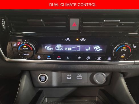 Certified 2023 Nissan Rogue SL w/ SL Premium Package image 18