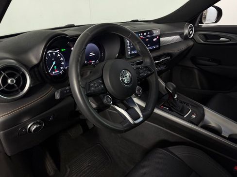 Used 2024 Alfa Romeo Tonale Ti image 21