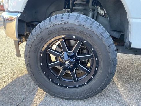 Used 2023 Ford F350 XLT w/ 360-Degree Camera Package AWD/4WD image 7