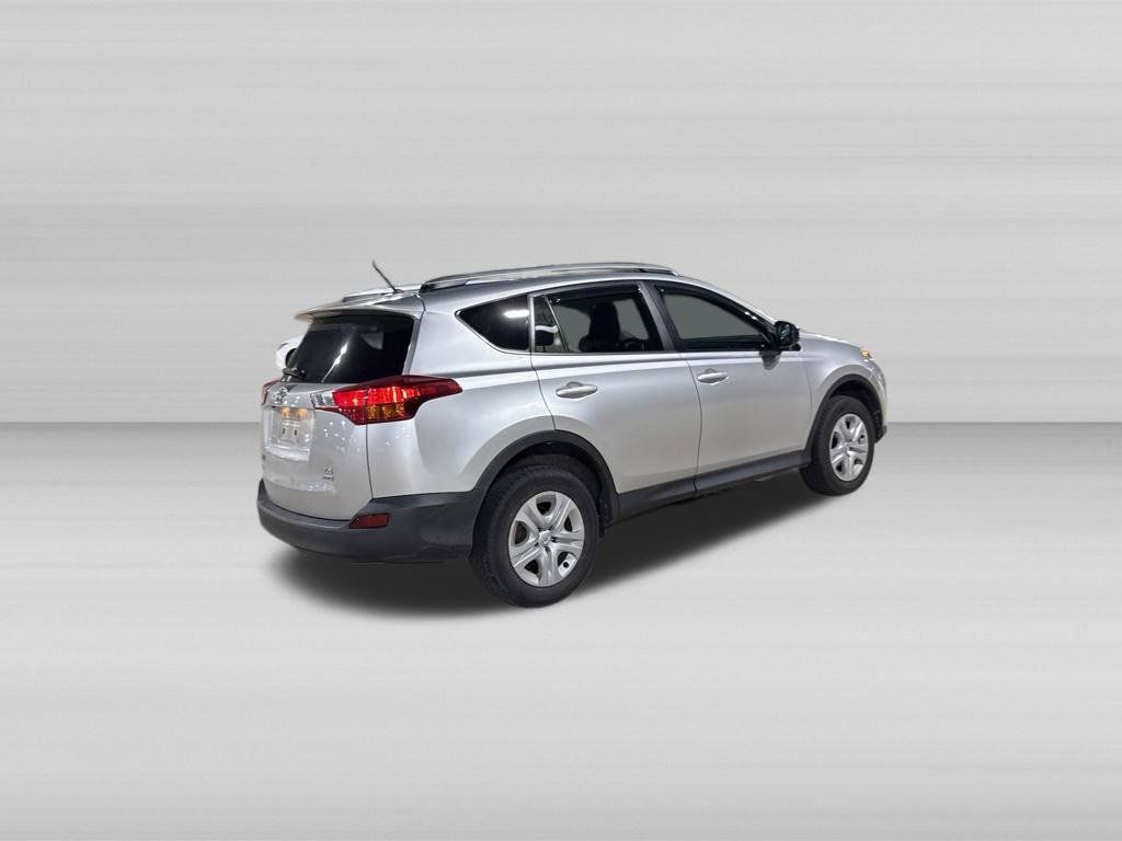 Used 2013 Toyota RAV4 LE w/ Preferred Accessory Pkg AWD/4WD image 5