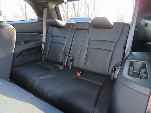 Certified 2022 Honda Pilot TrailSport image 15