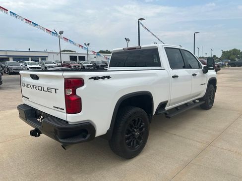 Used 2025 Chevrolet Silverado 2500 Custom w/ Custom Value Package AWD/4WD image 33