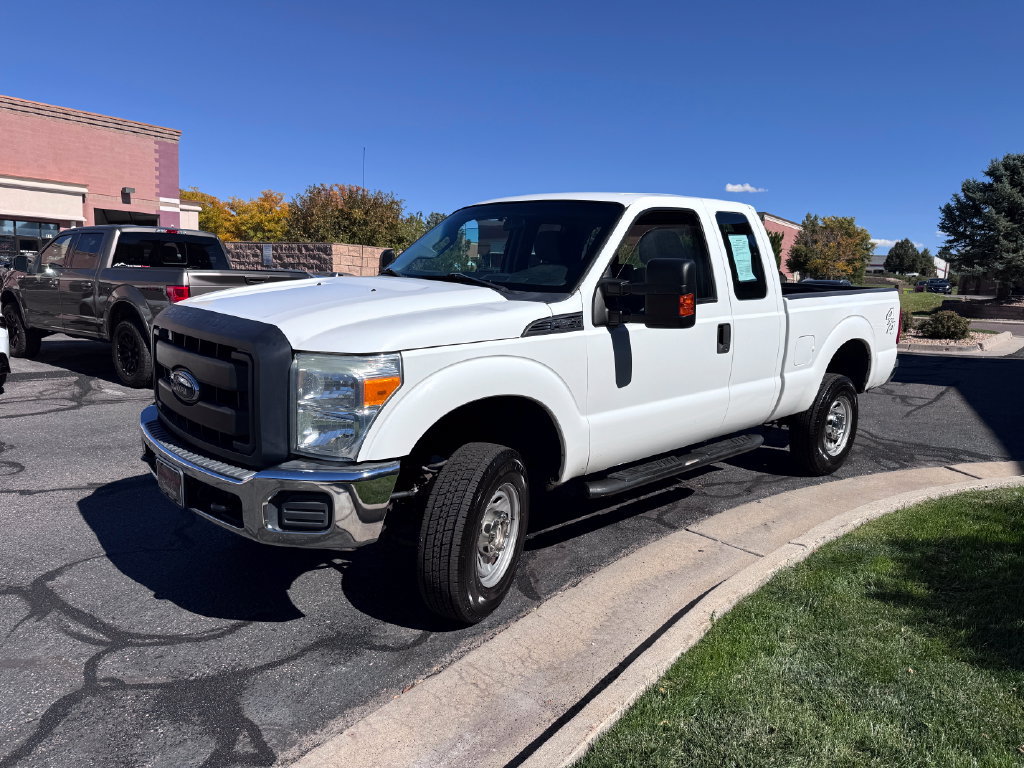 Used 2015 Ford F250 XL w/ Power Equipment Group AWD/4WD image 4
