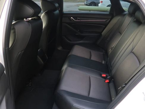Used 2022 Honda Accord Sport image 17