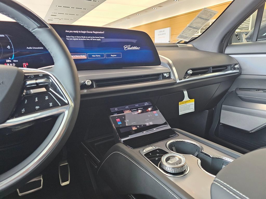 New 2027 Cadillac Vistiq Sport AWD/4WD image 33