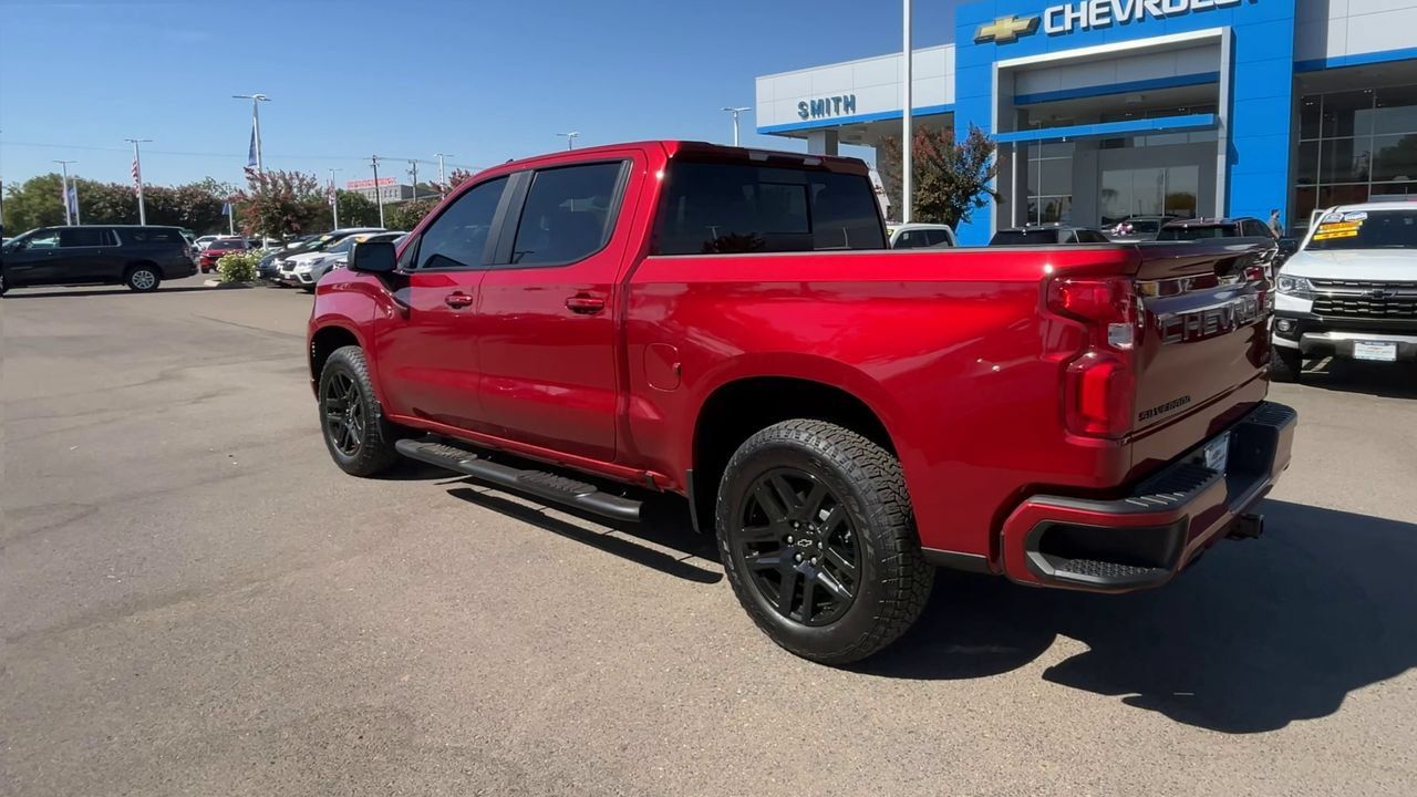 Used 2025 Chevrolet Silverado 1500 RST w/ All Star Edition Plus AWD/4WD image 5
