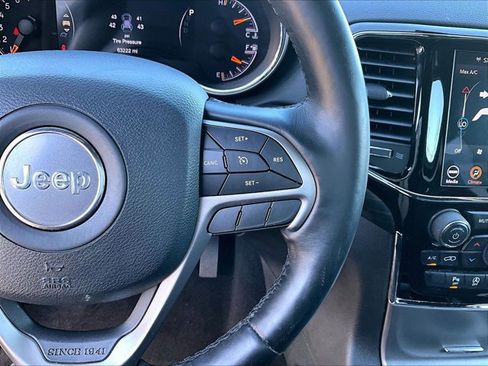 Used 2020 Jeep Grand Cherokee Altitude image 19