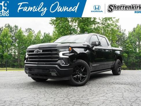Used 2024 Chevrolet Silverado 1500 High Country w/ Midnight Edition AWD/4WD image 1