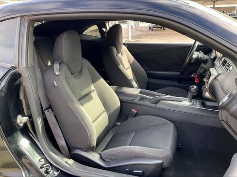 Used 2015 Chevrolet Camaro LT w/ RS Package image 8