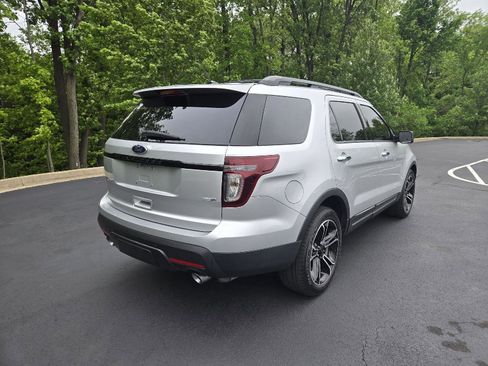 Used 2014 Ford Explorer Sport w/ Equipment Group 401A AWD/4WD image 3