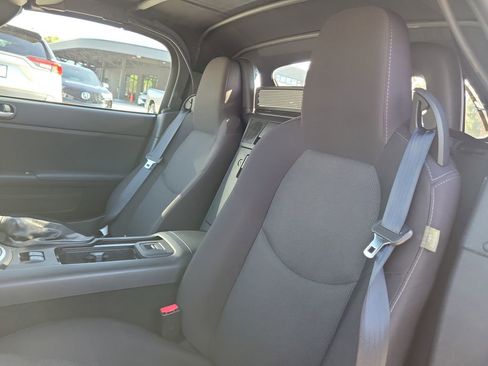 Used 2009 MAZDA MX-5 Miata Sport image 19