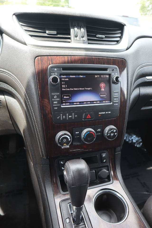 Used 2015 Chevrolet Traverse LT AWD/4WD image 21