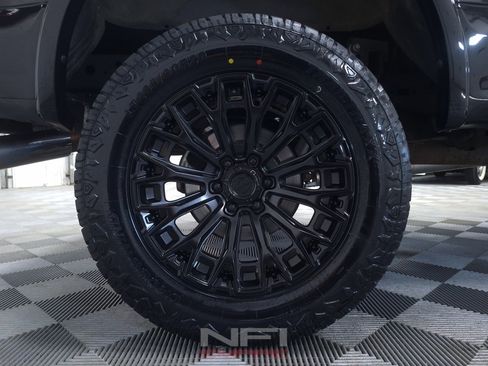 Used 2019 Ford F150 XLT w/ Equipment Group 302A Luxury AWD/4WD image 57