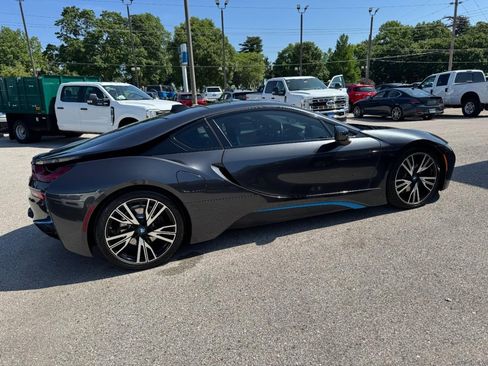 Used 2015 BMW i8 AWD/4WD image 3