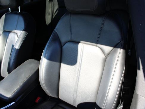 Used 2022 Alfa Romeo Stelvio Sprint image 25