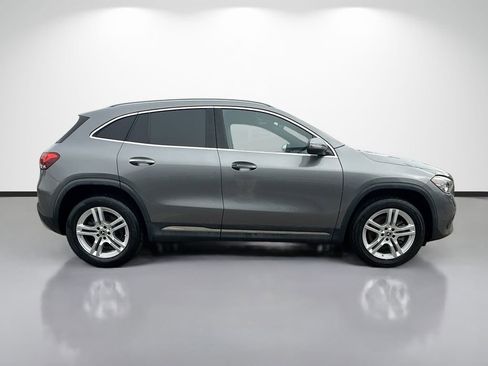 Used 2021 Mercedes-Benz GLA 250 w/ Premium Package image 2