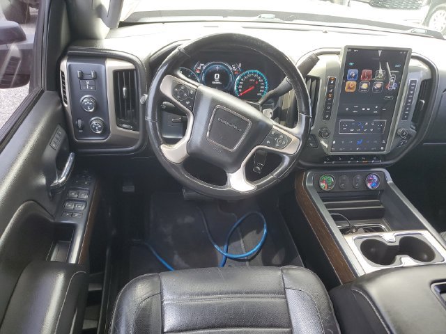 Used 2017 GMC Sierra 2500 Denali w/ Snow Plow Prep Package AWD/4WD image 11