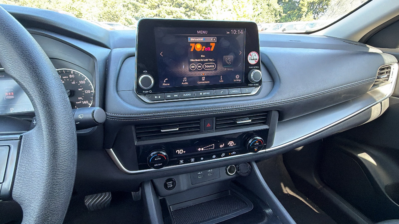 Used 2024 Nissan Rogue SV AWD/4WD image 31