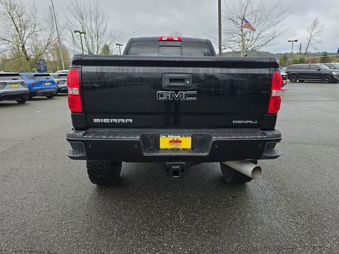 Certified 2019 GMC Sierra 2500 Denali image 5