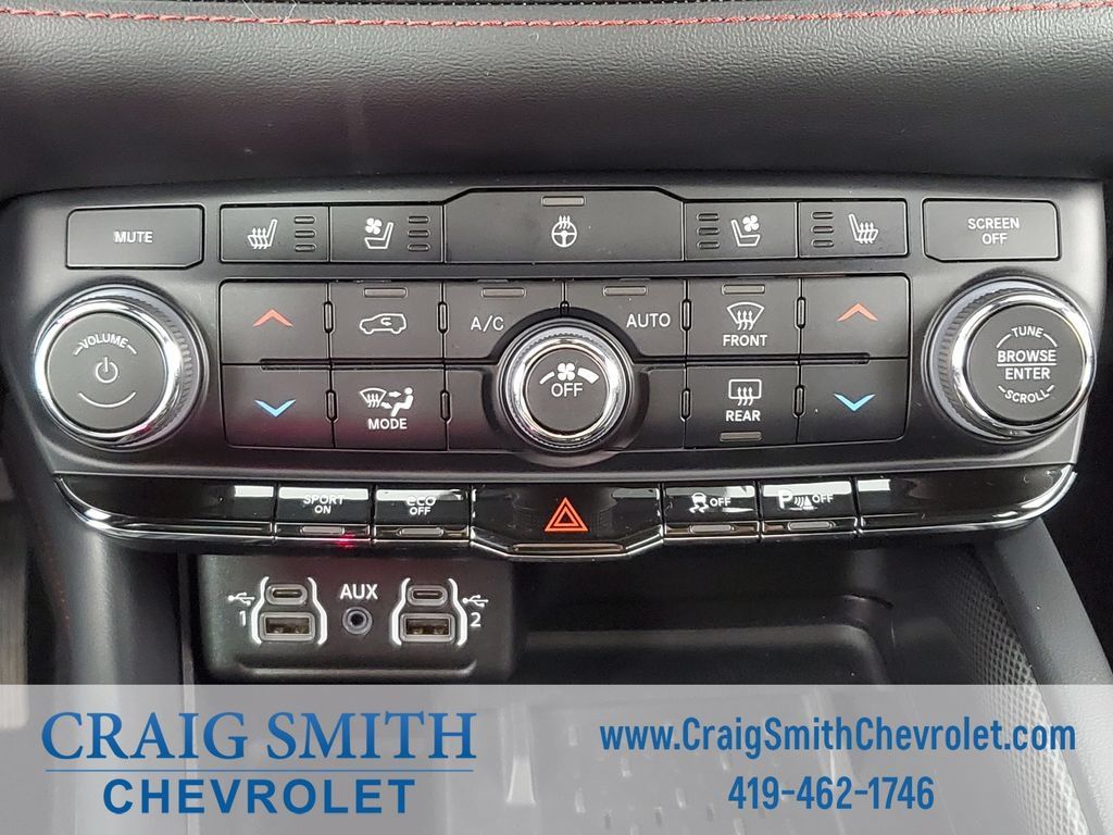 Used 2025 Dodge Durango R/T AWD/4WD image 22