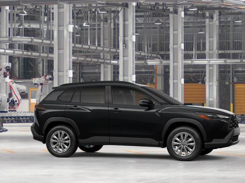 New 2026 Toyota Corolla Cross LE FWD image 13