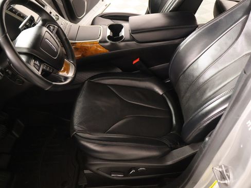 Used 2019 Lincoln Nautilus Reserve AWD/4WD image 11