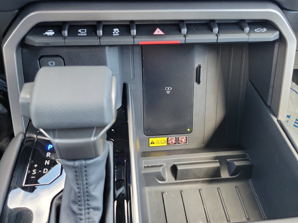 New 2026 Toyota Tundra Limited AWD/4WD image 19